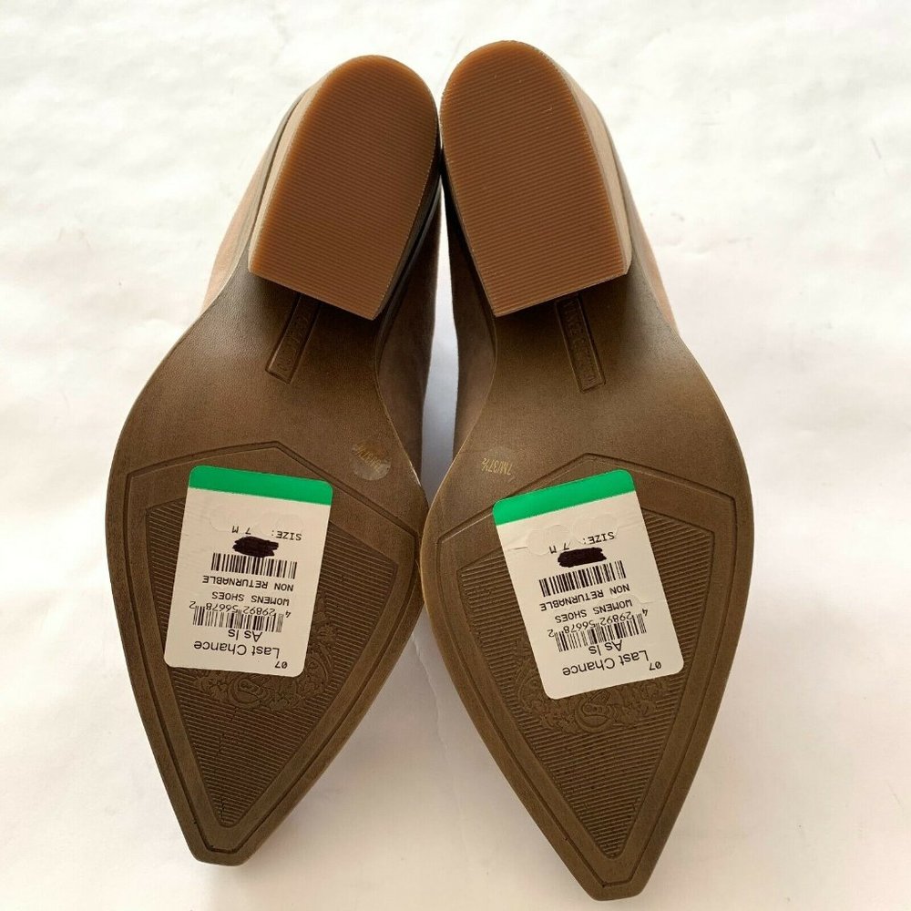 SOLD!NWOB! Vince Camuto Taupe Suede Ginsel Bootie - Picture 7 of 7